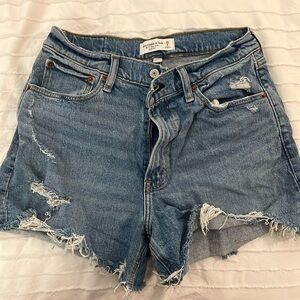 Abercrombie curve love shorts 6